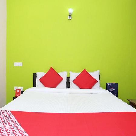 Hotel O Lime Wood Dehradun Esterno foto