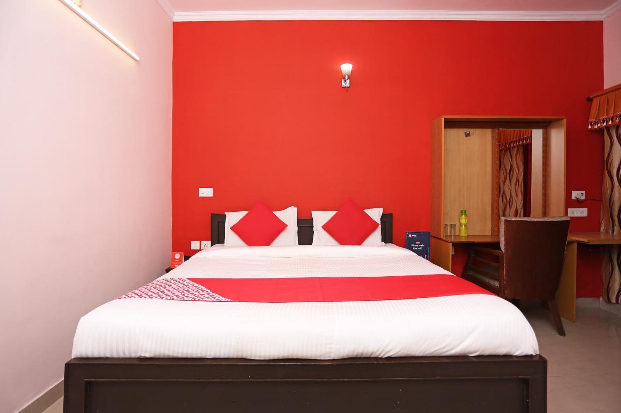 Hotel O Lime Wood Dehradun Esterno foto